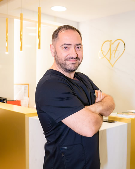 MR. SC. MED.  DEJVIS MOČENIĆ -  Medica Aestetica